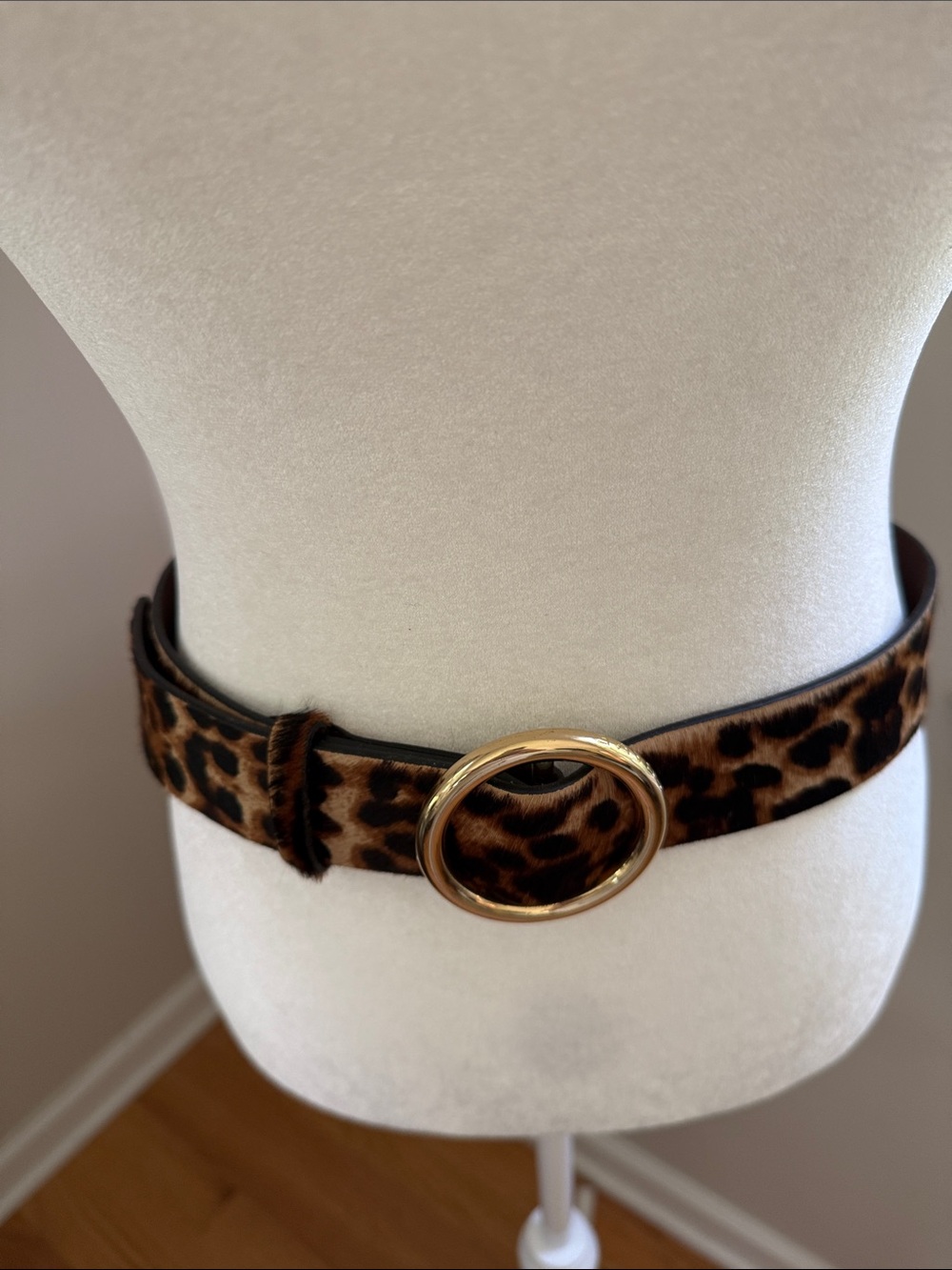 FRAME DENIM Leopard Belt Gold Round Buckle 38” in length-no holes Sz S/P